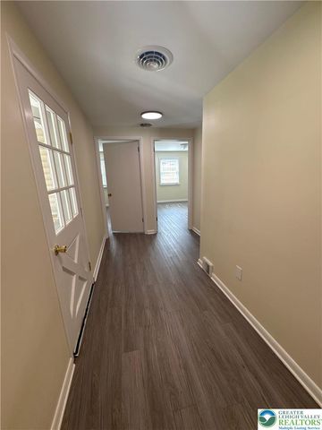 3676 Lower Saucon Road, Hellertown Boro, PA 18055