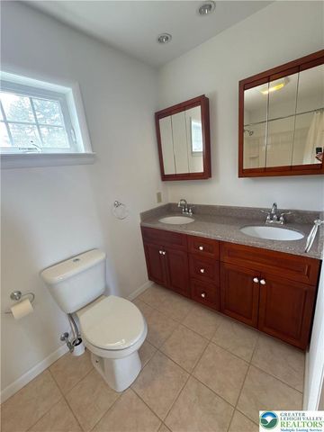 3676 Lower Saucon Road, Hellertown Boro, PA 18055