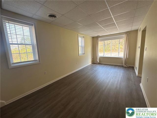 3676 Lower Saucon Road, Hellertown Boro, PA 18055