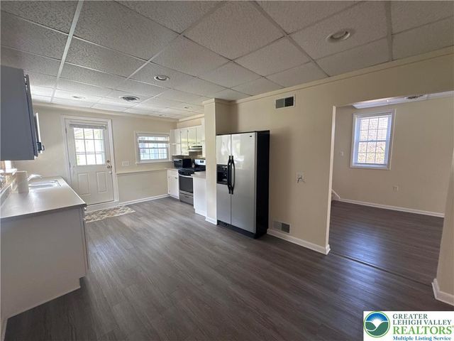3676 Lower Saucon Road, Hellertown Boro, PA 18055