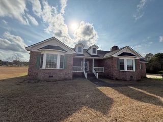 3511 Sumpter Rd., Loris, SC 29569