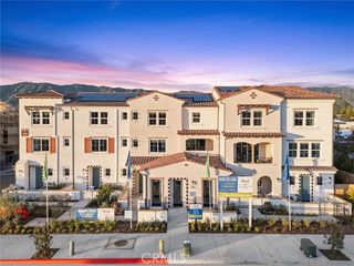 729 E. Route 66, Glendora, CA 91740