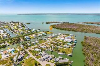 2272 York RD, St. James City, FL 33956