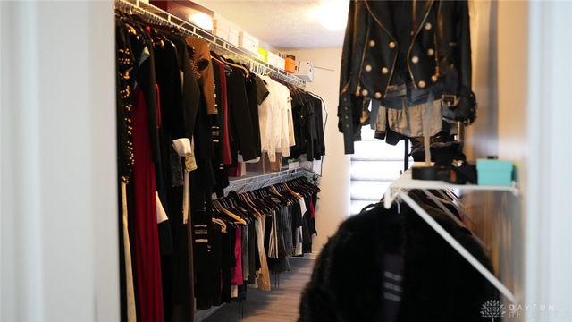 4193 Old Osprey Circle, Miamisburg, OH 45342