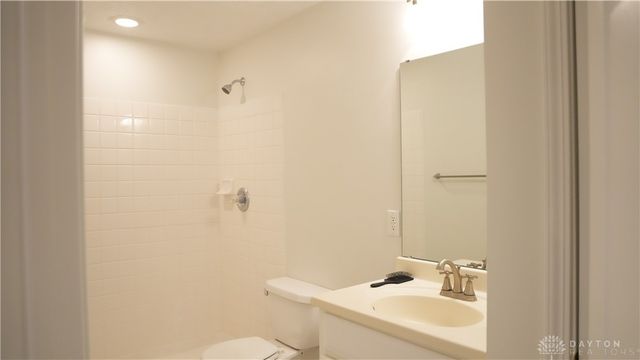 4193 Old Osprey Circle, Miamisburg, OH 45342