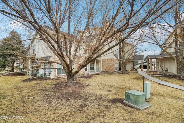 900 W Bitner Road M22, Park City, UT 84098