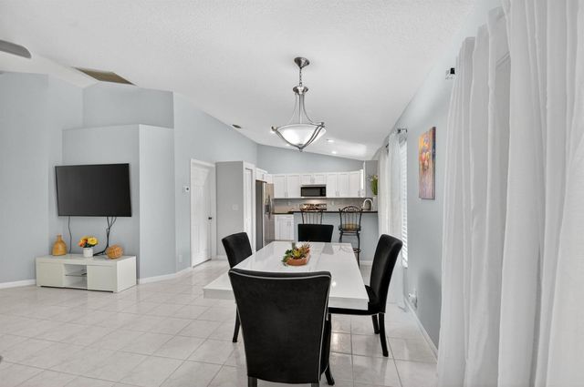 1080 Salmon Isle, Greenacres, FL 33413