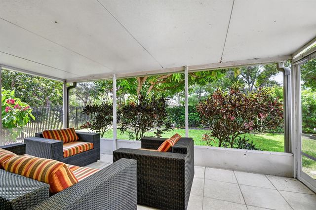 1080 Salmon Isle, Greenacres, FL 33413
