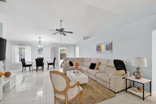 1080 Salmon Isle, Greenacres, FL 33413