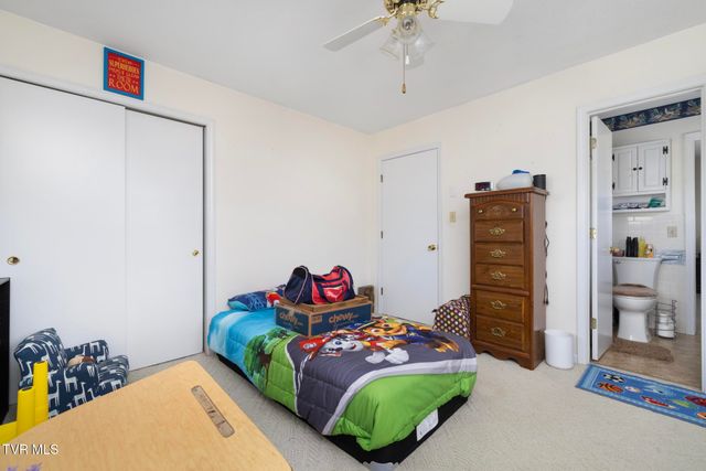 133 Bishop Circle, Elizabethton, TN 37643