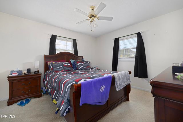 133 Bishop Circle, Elizabethton, TN 37643