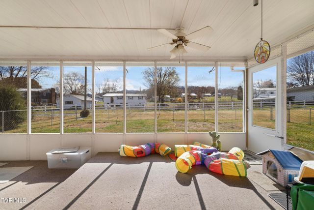 133 Bishop Circle, Elizabethton, TN 37643