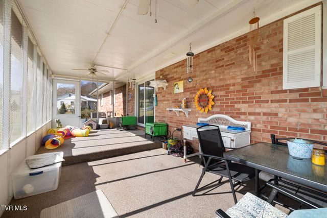 133 Bishop Circle, Elizabethton, TN 37643