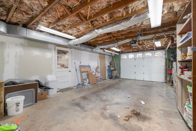 133 Bishop Circle, Elizabethton, TN 37643