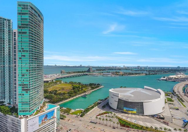 888 Biscayne Blvd 1904, Miami, FL 33132