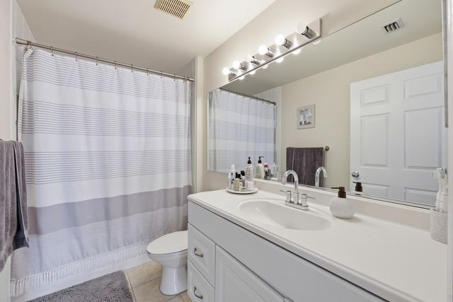 616 Clearwater Park Road 1106, West Palm Beach, FL 33401