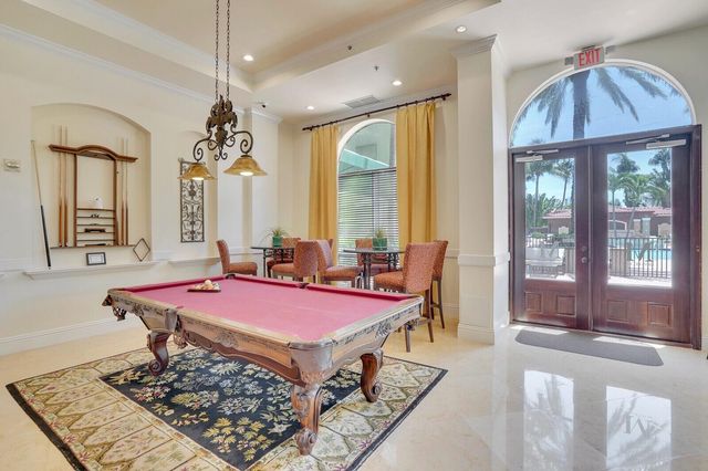 616 Clearwater Park Road 1106, West Palm Beach, FL 33401