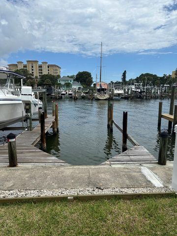 5011 Dixie Highway NE 210, Palm Bay, FL 32905