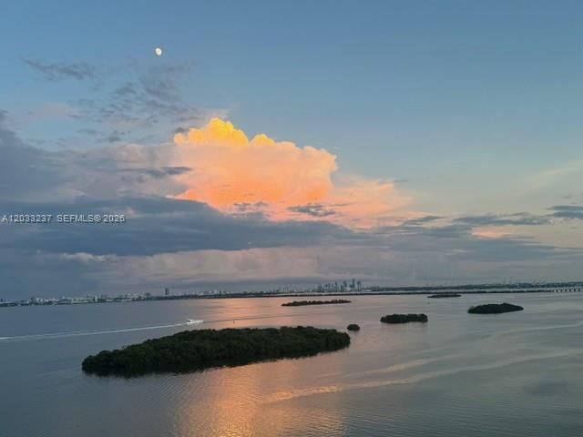 770 NE 69th St 5D, Miami, FL 33138