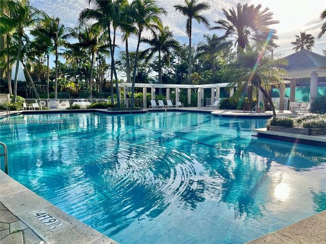 770 NE 69th St 5D, Miami, FL 33138