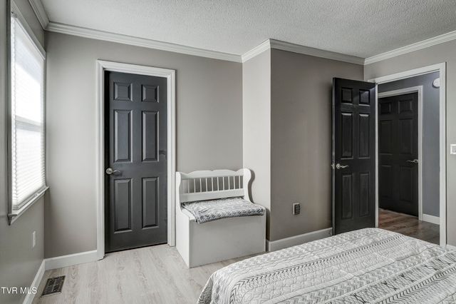 500 Sunnyvale Drive, Johnson City, TN 37601