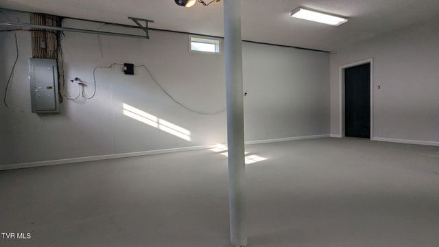 500 Sunnyvale Drive, Johnson City, TN 37601