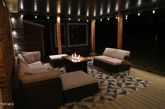 500 Sunnyvale Drive, Johnson City, TN 37601