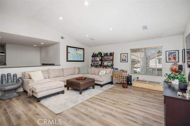 74 Springfield, Mission Viejo, CA 92692