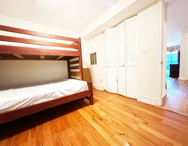 1415 Commonwealth Ave 102, Boston, MA 02135