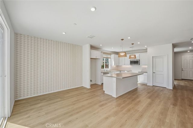 6419 N Cava, San Bernardino, CA 92407