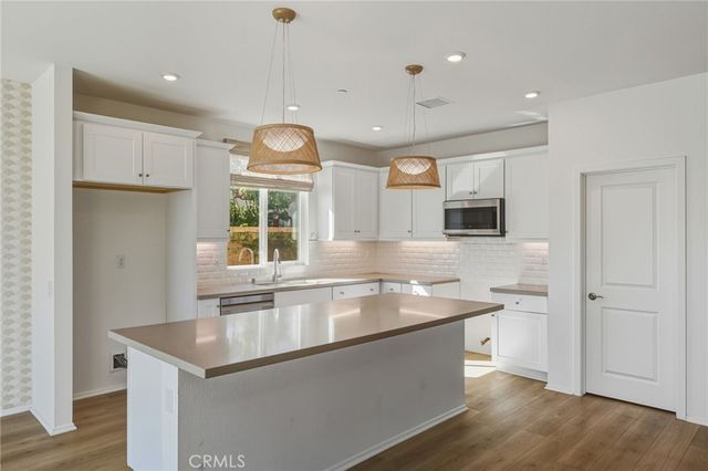 6419 N Cava, San Bernardino, CA 92407