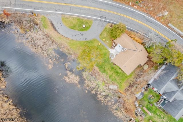 213 Otterhole Rd, West Milford Twp., NJ 07480