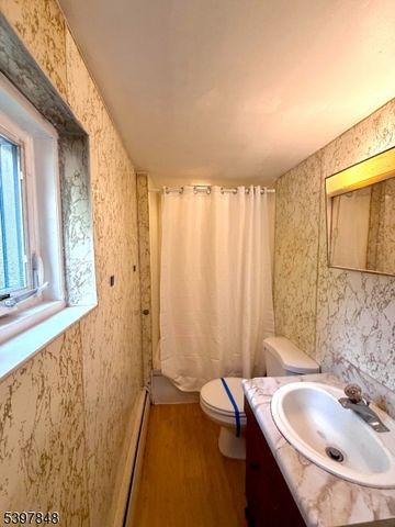 213 Otterhole Rd, West Milford Twp., NJ 07480