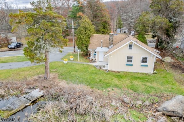 213 Otterhole Rd, West Milford Twp., NJ 07480