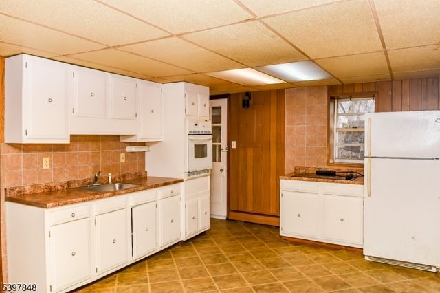 213 Otterhole Rd, West Milford Twp., NJ 07480