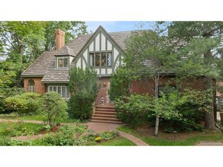 4330 E 6th Avenue Pkwy, Denver, CO 80220
