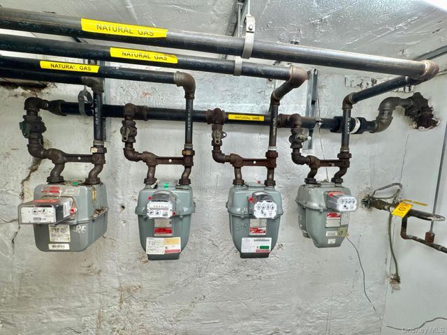 7617 Myrtle Avenue, Glendale, NY 11385