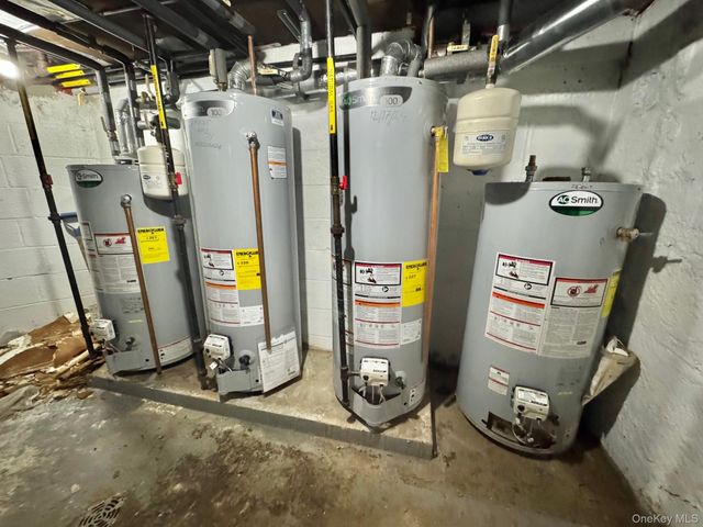 7617 Myrtle Avenue, Glendale, NY 11385