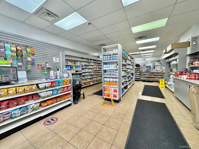 7617 Myrtle Avenue, Glendale, NY 11385