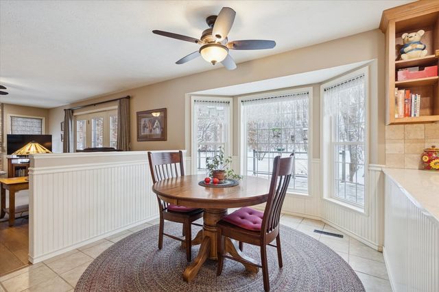 10906 HAMBORG Road, Roscoe, IL 61073