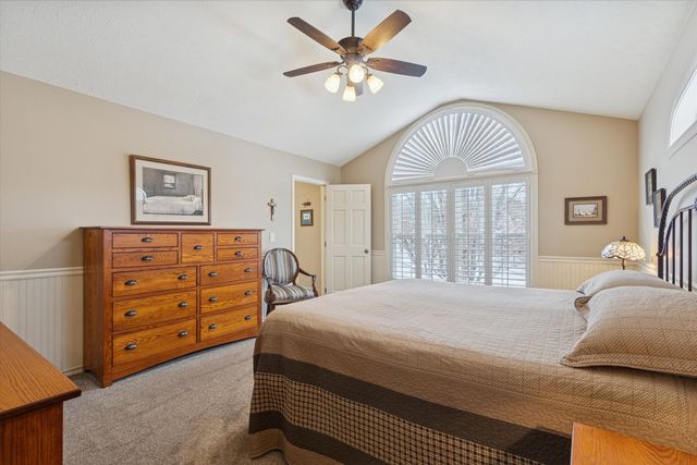 10906 HAMBORG Road, Roscoe, IL 61073