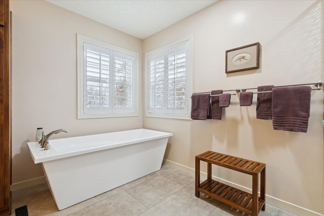 10906 HAMBORG Road, Roscoe, IL 61073