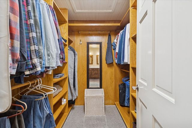 10906 HAMBORG Road, Roscoe, IL 61073