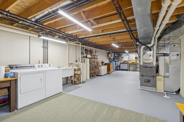 10906 HAMBORG Road, Roscoe, IL 61073