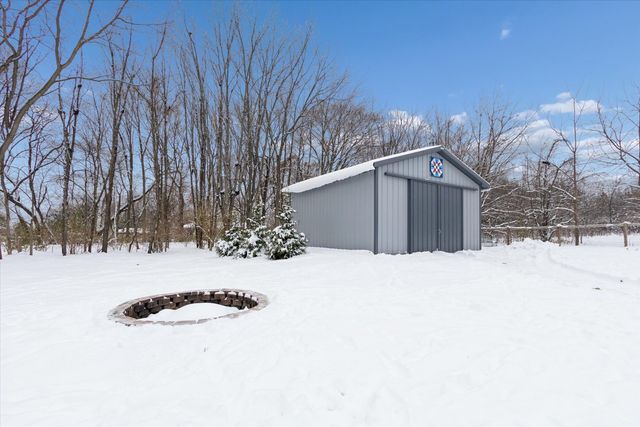 10906 HAMBORG Road, Roscoe, IL 61073