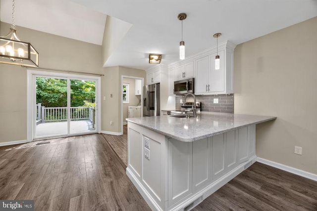 2101 BRIDGEWATER CT, Chester Springs, PA 19425