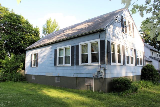 604 Wheeler Street, Woodstock, IL 60098