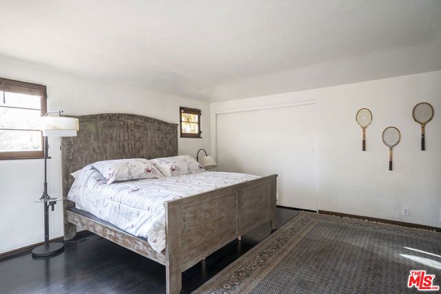 176 N Orange Drive, Los Angeles, CA 90036