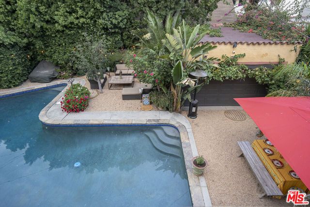 176 N Orange Drive, Los Angeles, CA 90036