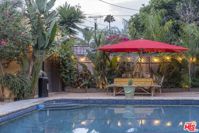 176 N Orange Drive, Los Angeles, CA 90036